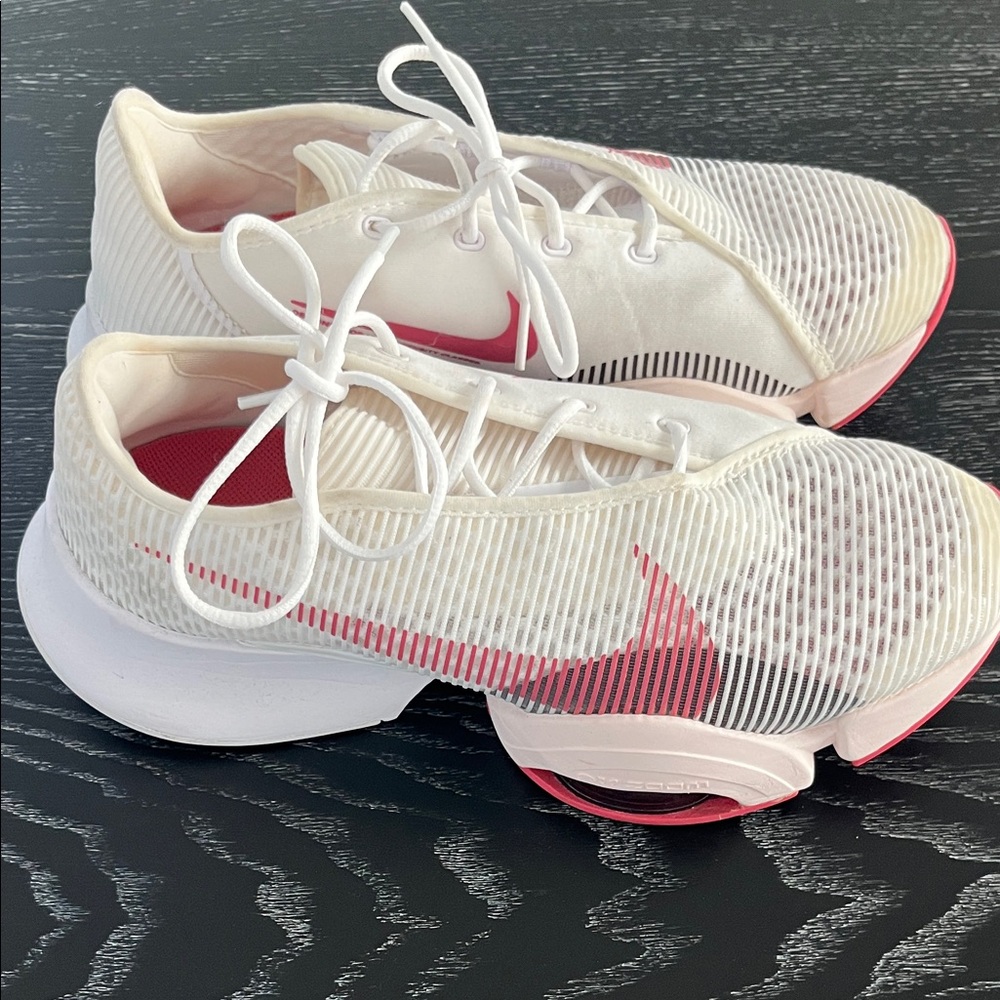 Nike Women's White and Pink Athletic Shoes Superrep